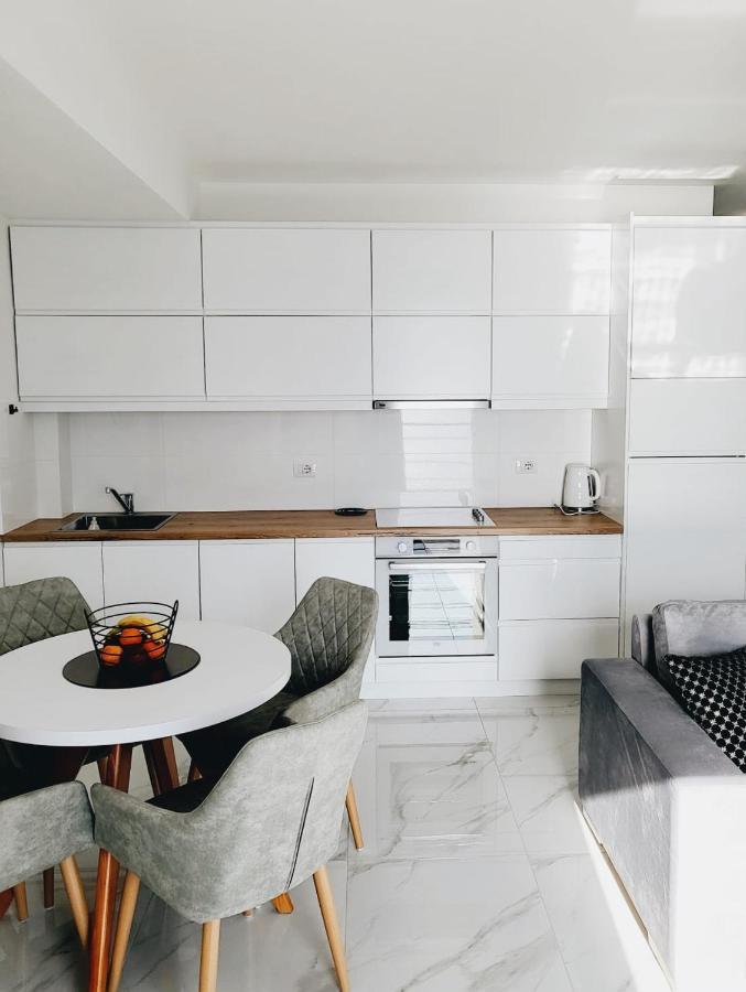 Stella Apartment Саранда Экстерьер фото
