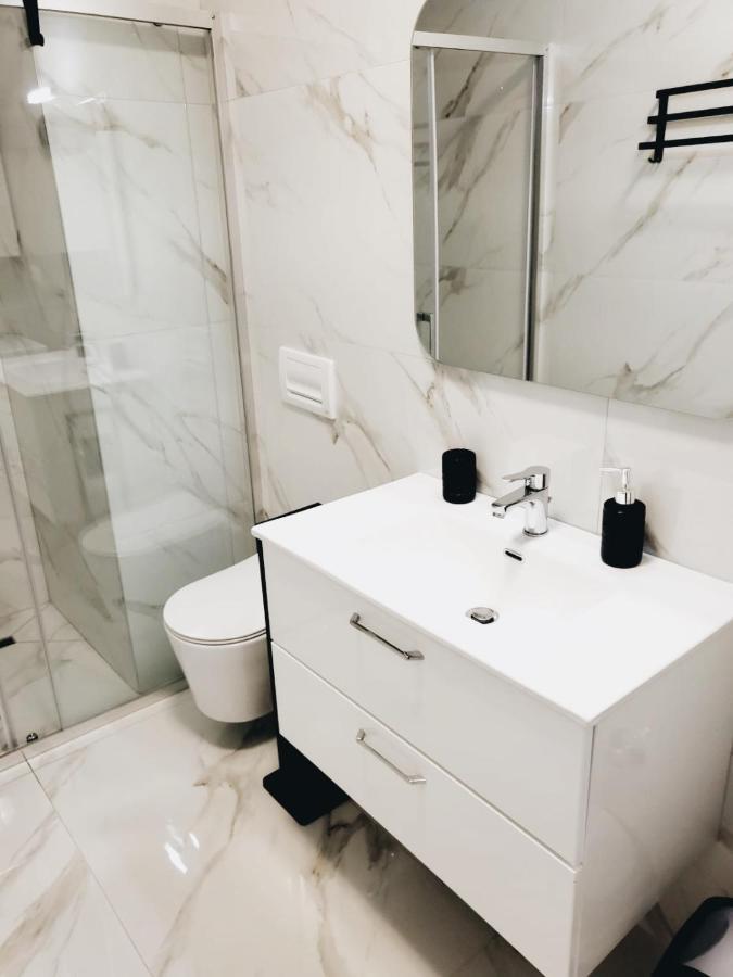 Stella Apartment Саранда Экстерьер фото